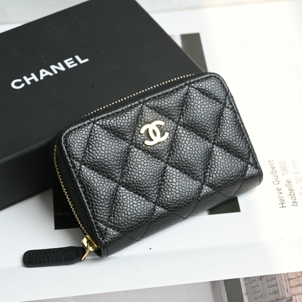 Chanel Classic Zipped Purse