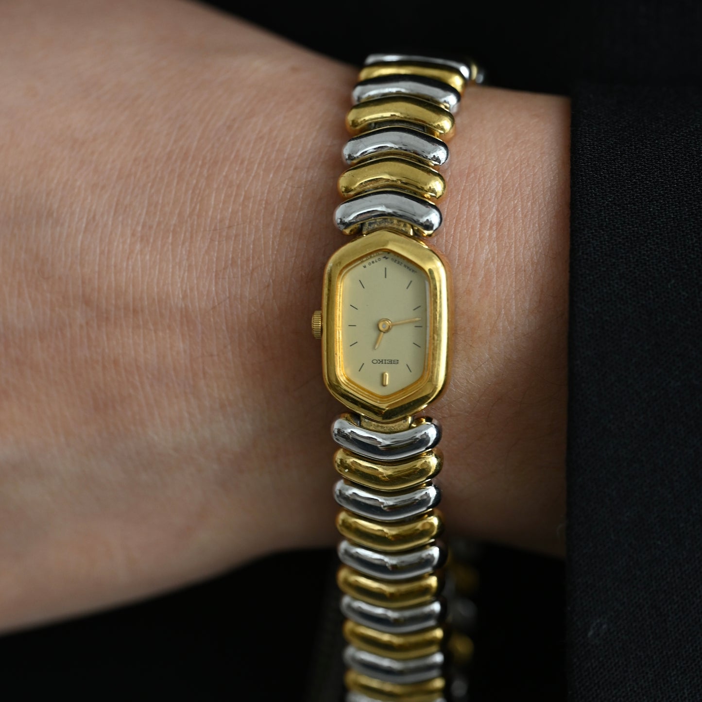 Seiko 2E20-5620 Watch