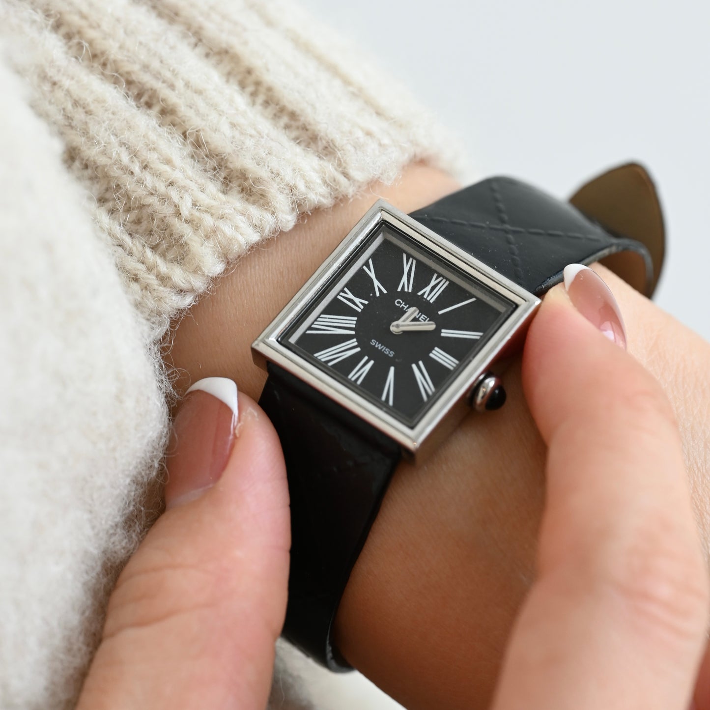 Chanel Mademoiselle H0875