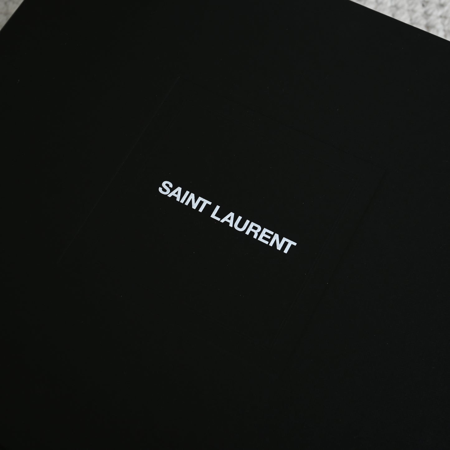 YSL Le  5 A 7 Shoulder Bag