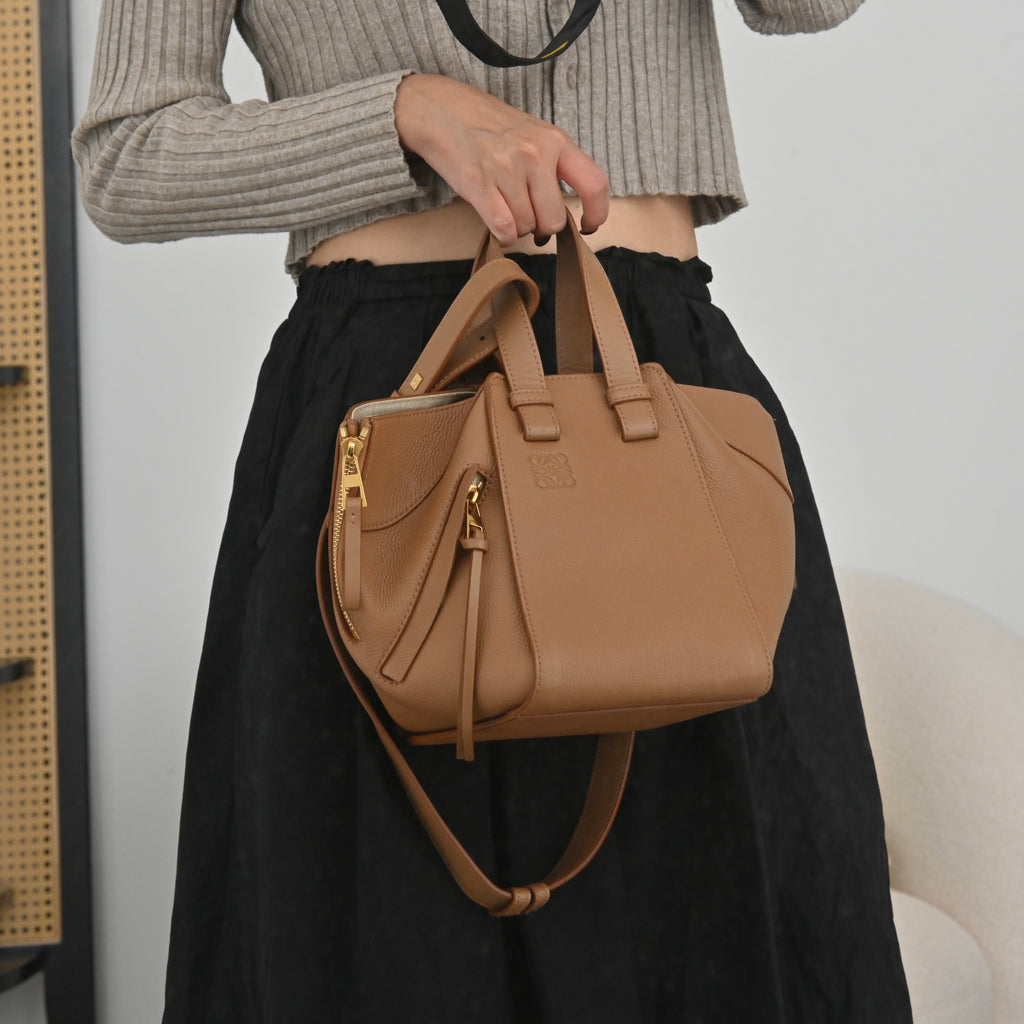 Loewe Small Hammock in Toffee - Leluxe Vintage Sdn. Bhd.
