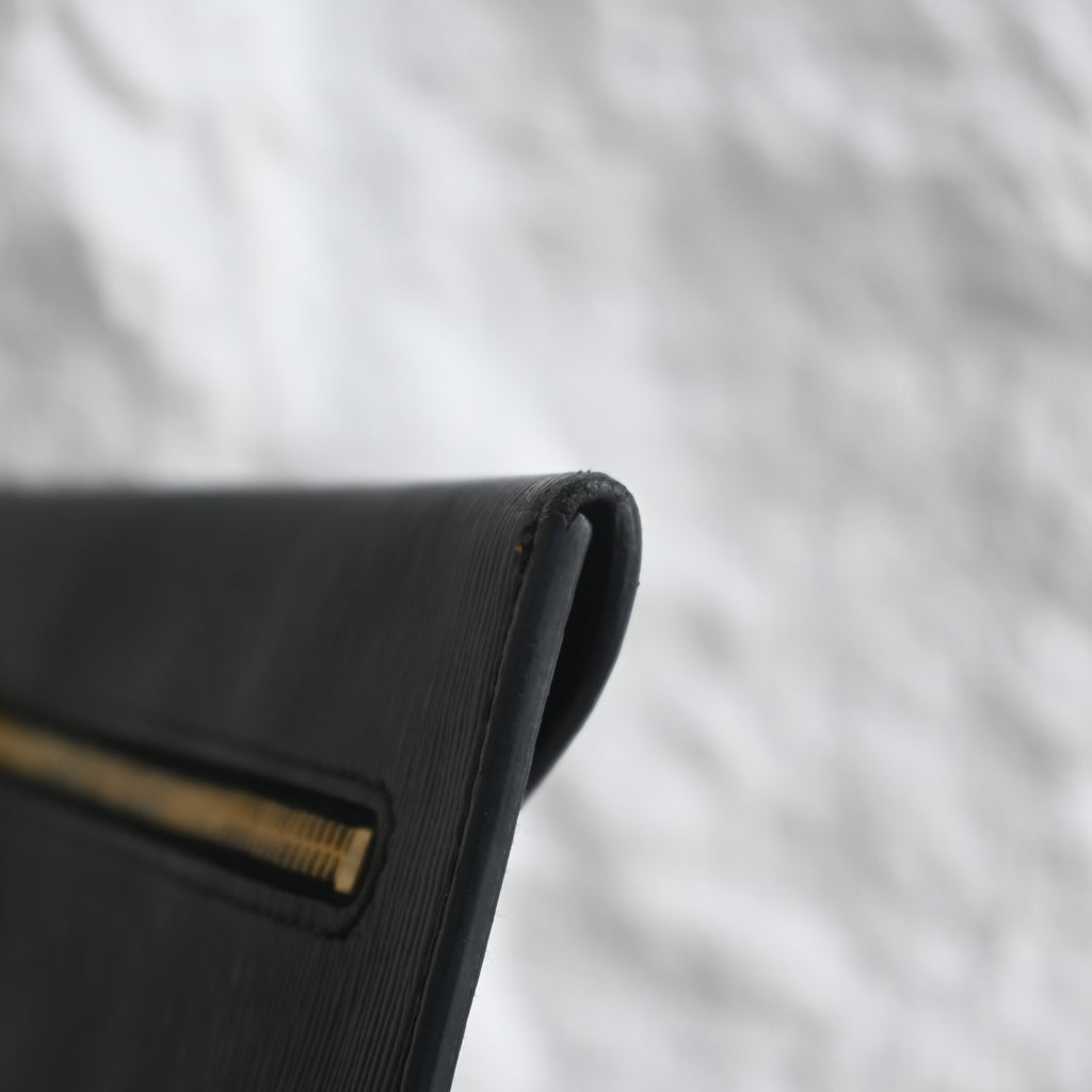 Prada Vitello Move Envelope Wallet 1MF175 - Leluxe Vintage Sdn. Bhd.