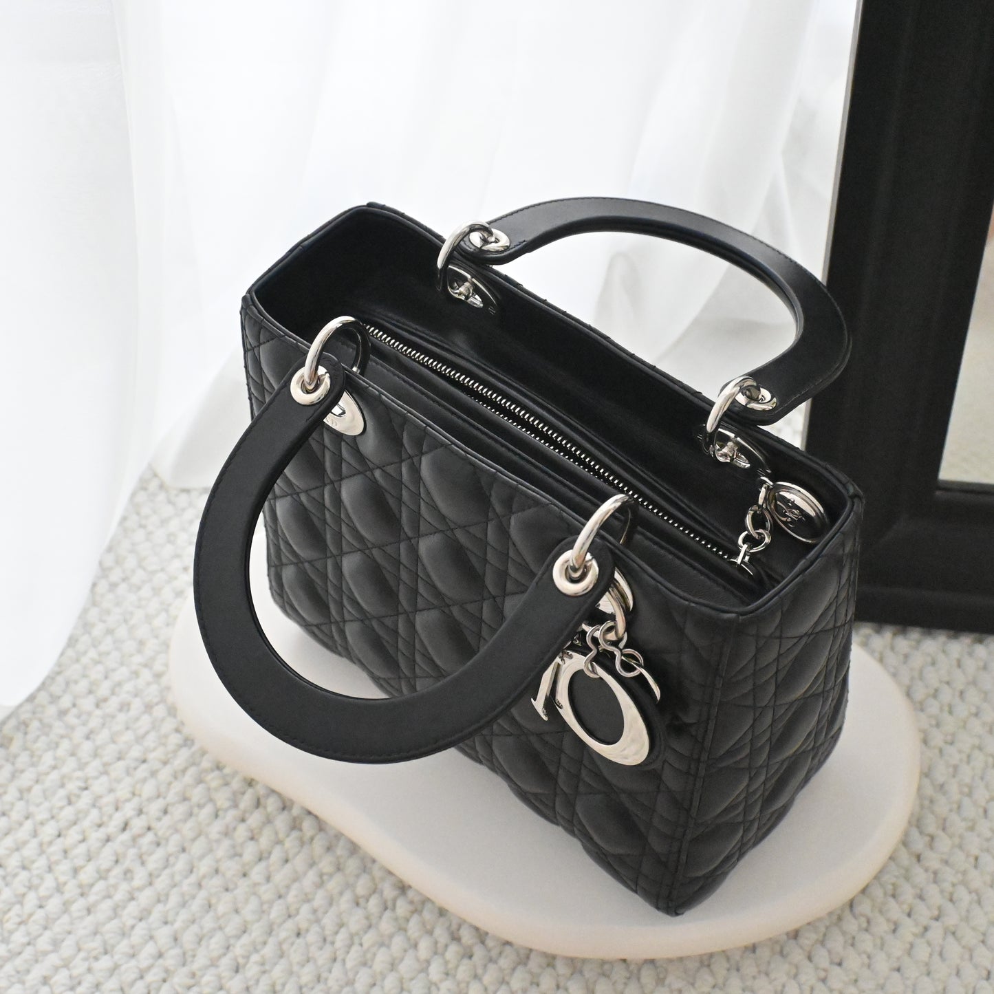 Lady Dior Medium in Black