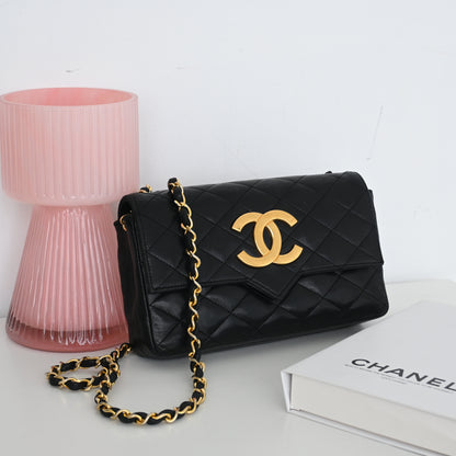 Chanel Matelasse Lambskin Chain Shoulder