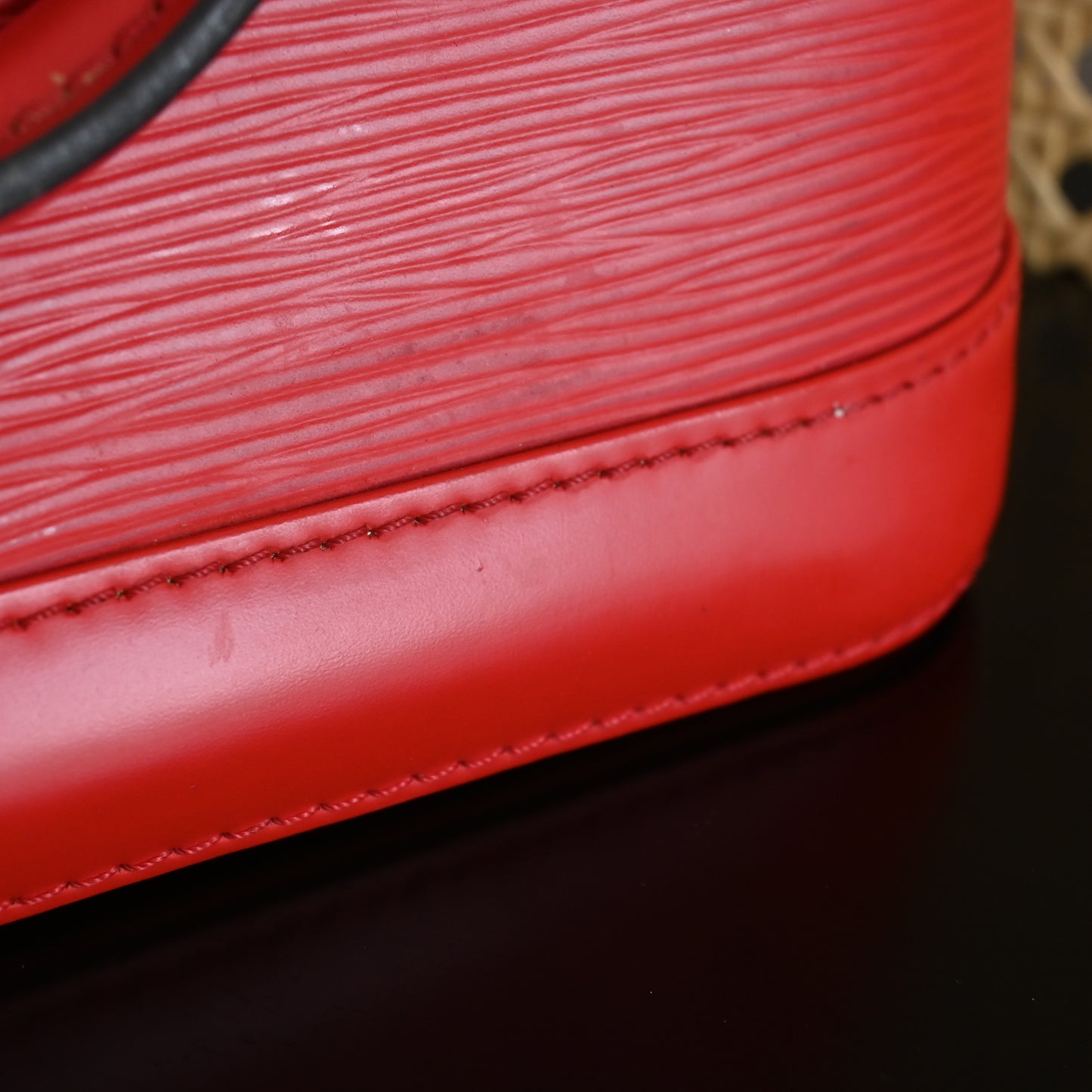 Louis Vuitton Alma BB in Epi