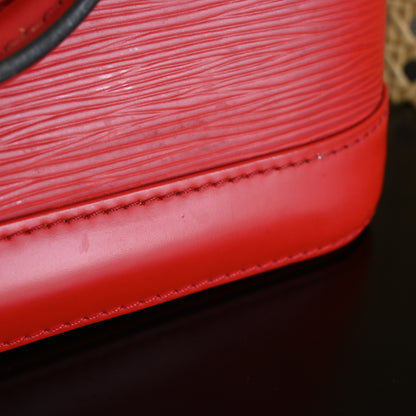 Louis Vuitton Alma BB in Epi