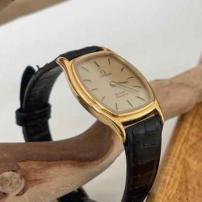 Omega De Villle Quartz Oval Watch