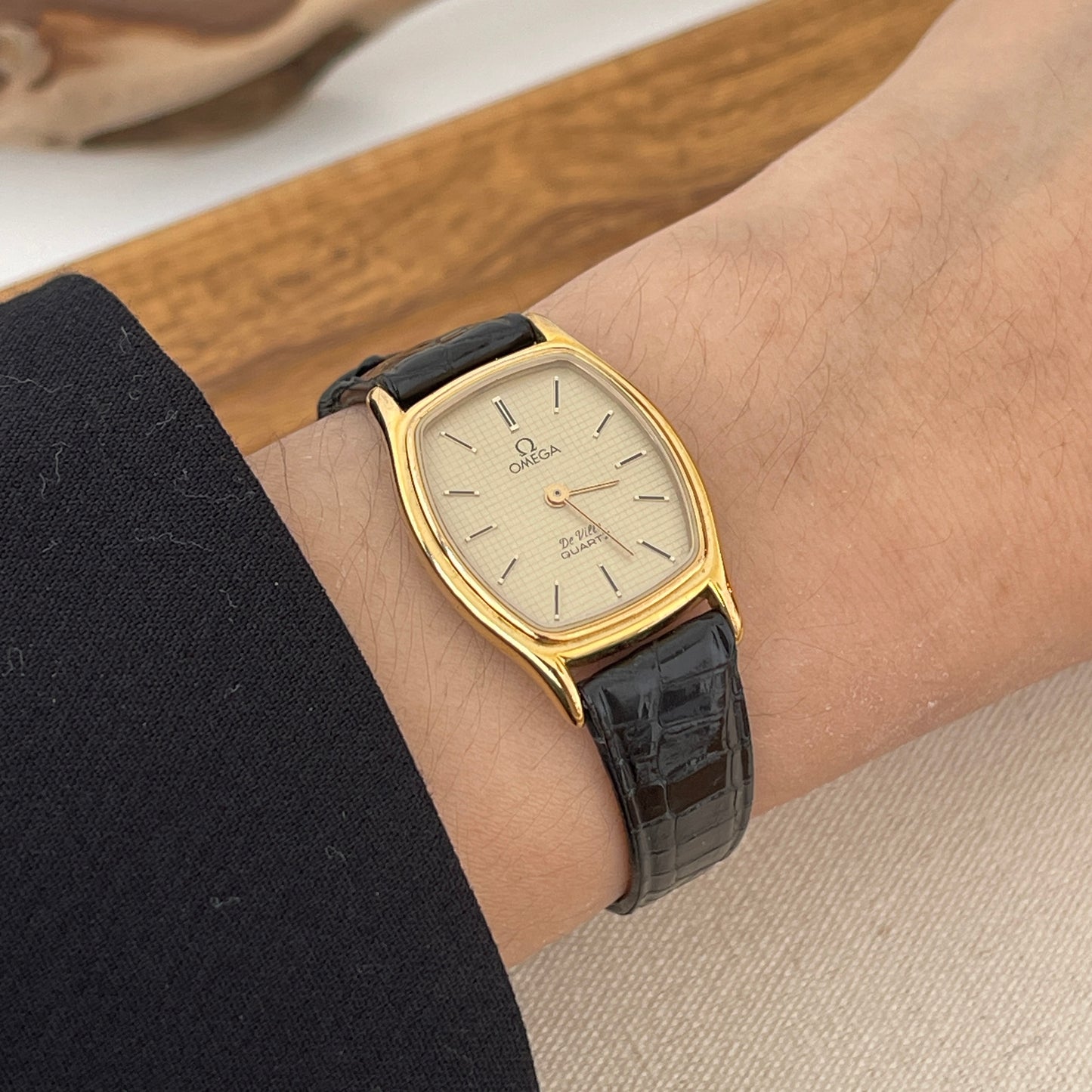 Omega De Villle Quartz Oval Watch