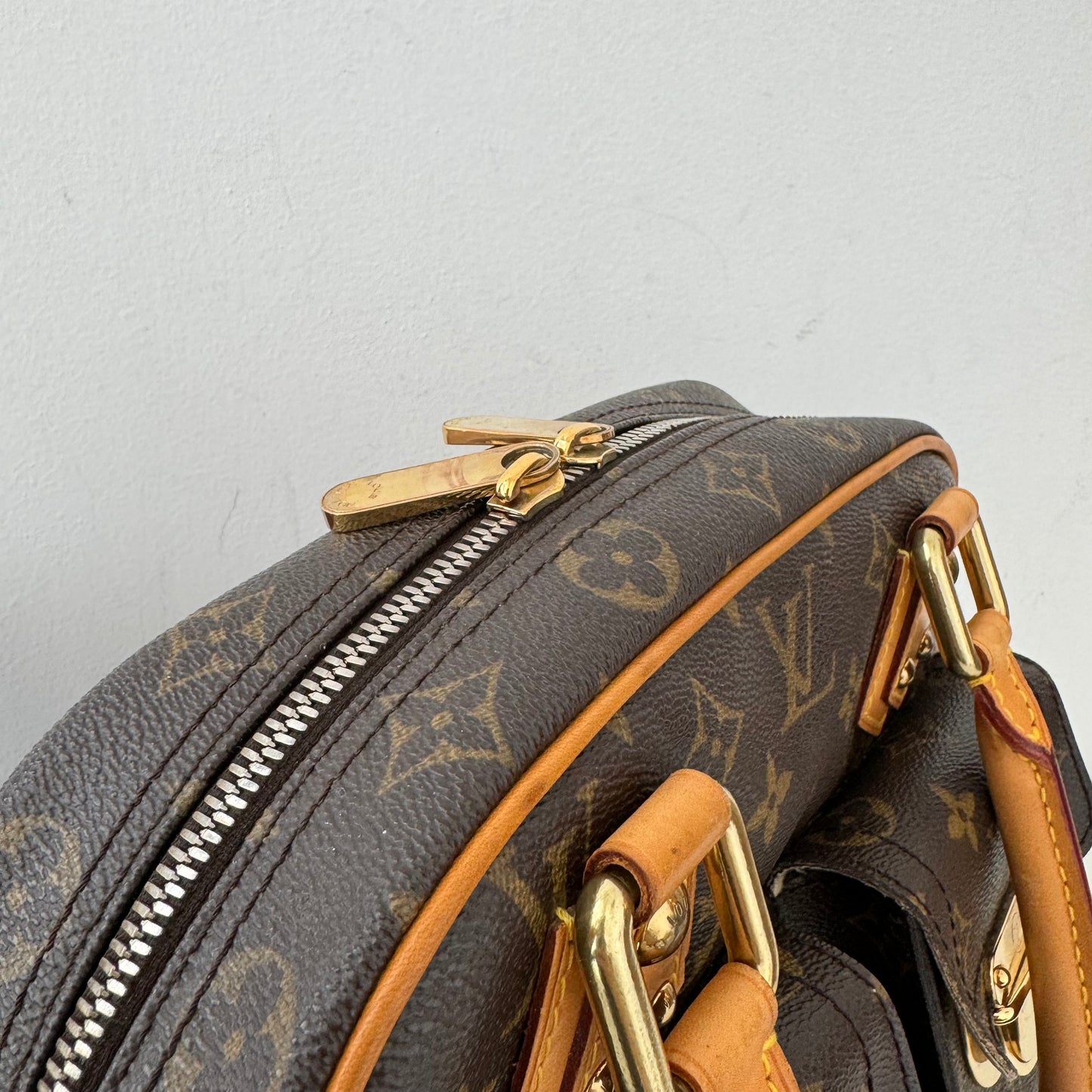 Louis Vuitton Manhattan PM