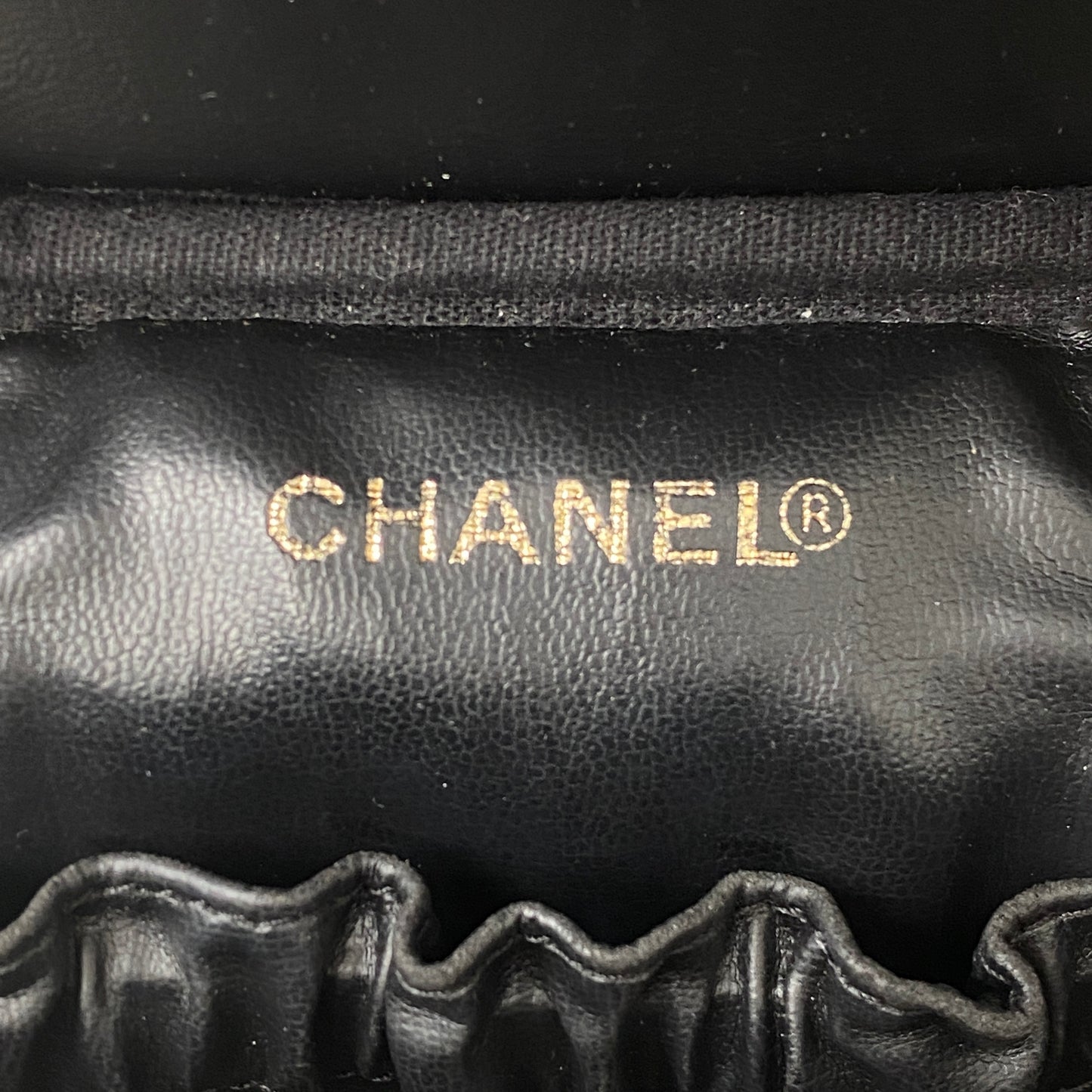 Chanel Vanity Caviar GHW