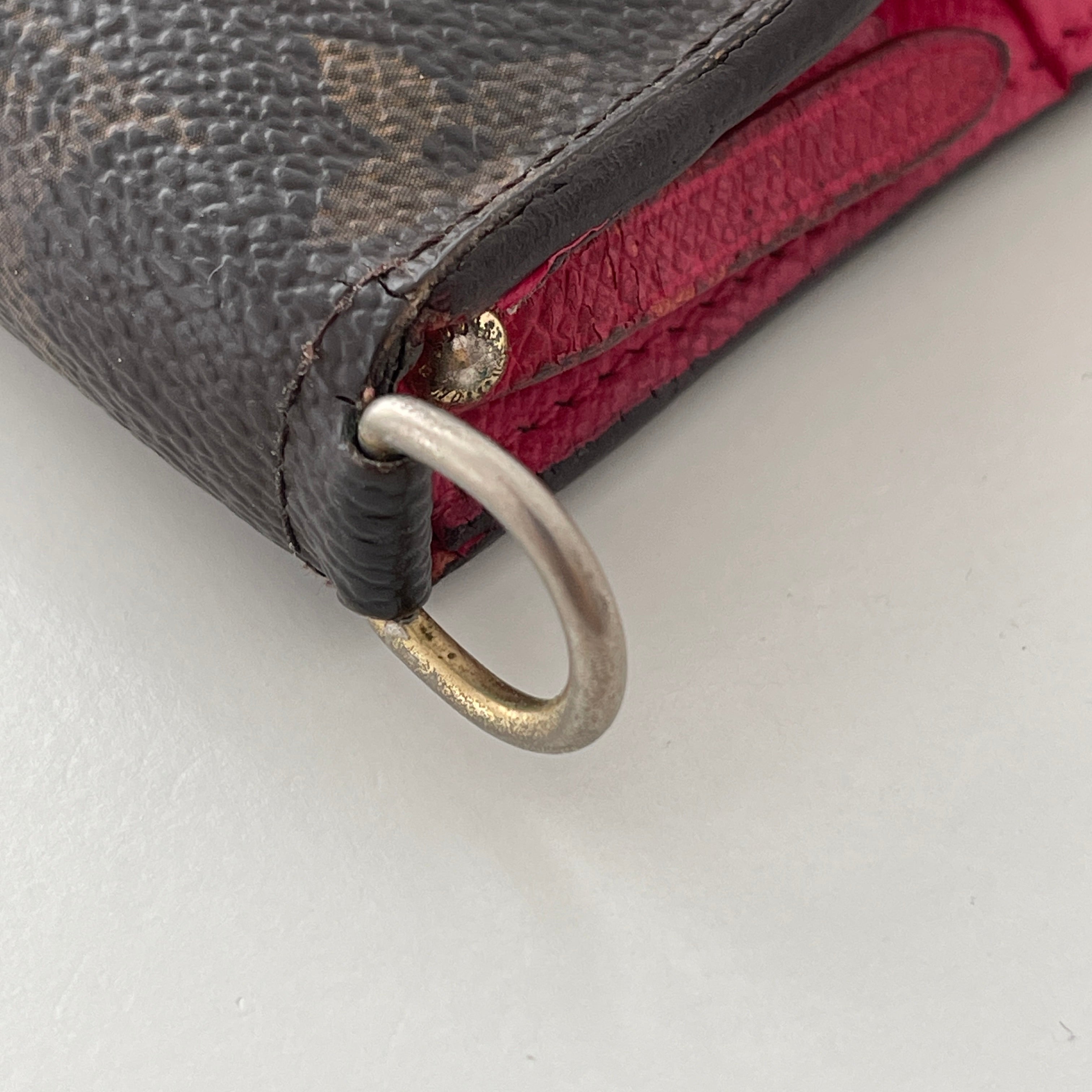 Louis Vuitton Long Wallet - Leluxe Vintage Sdn. Bhd.