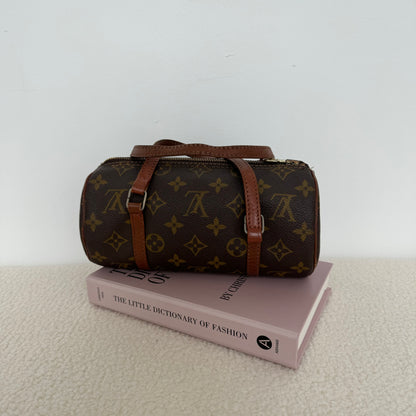 Louis Vuitton Papillon 22