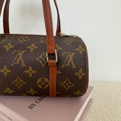 Louis Vuitton Papillon 22