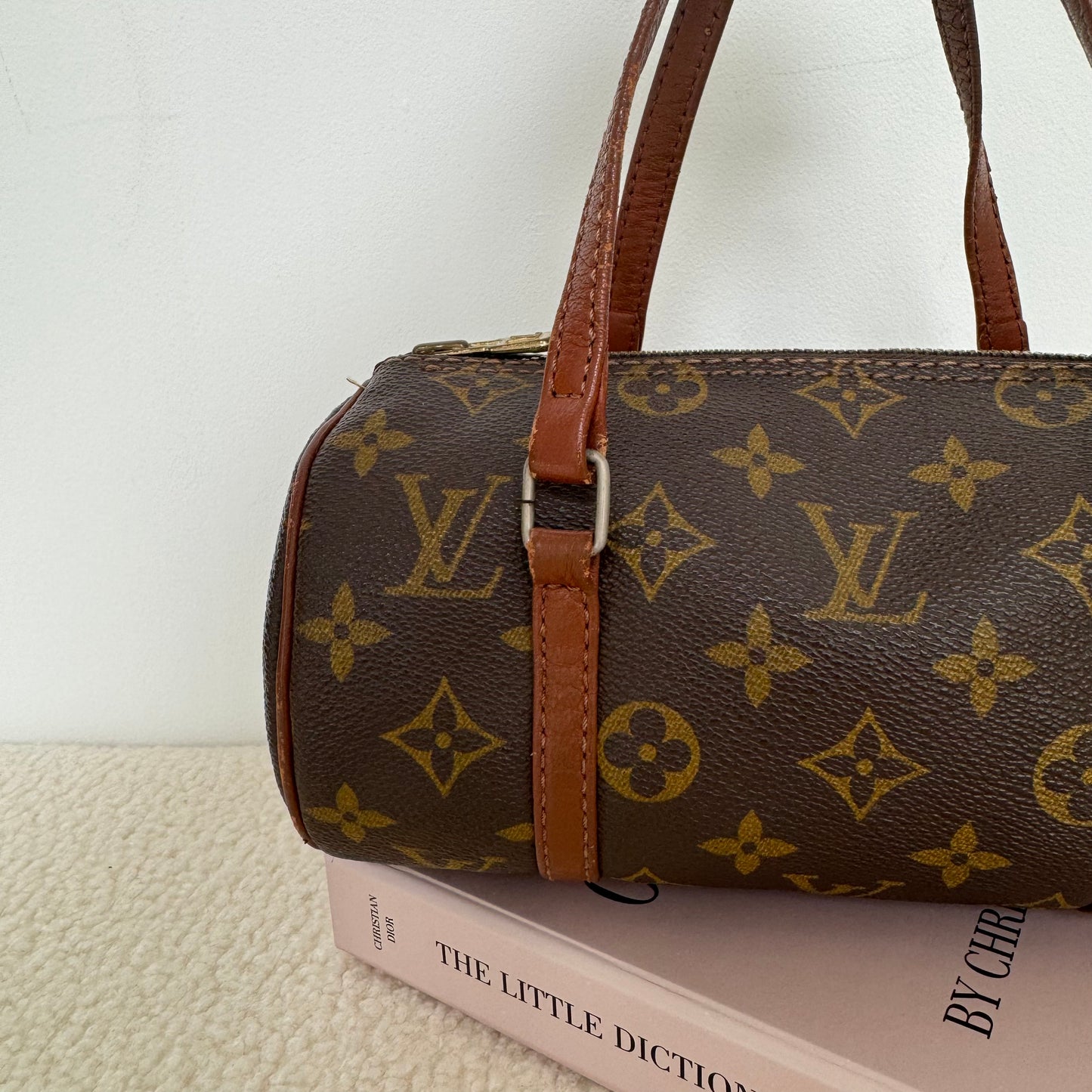 Louis Vuitton Papillon 22