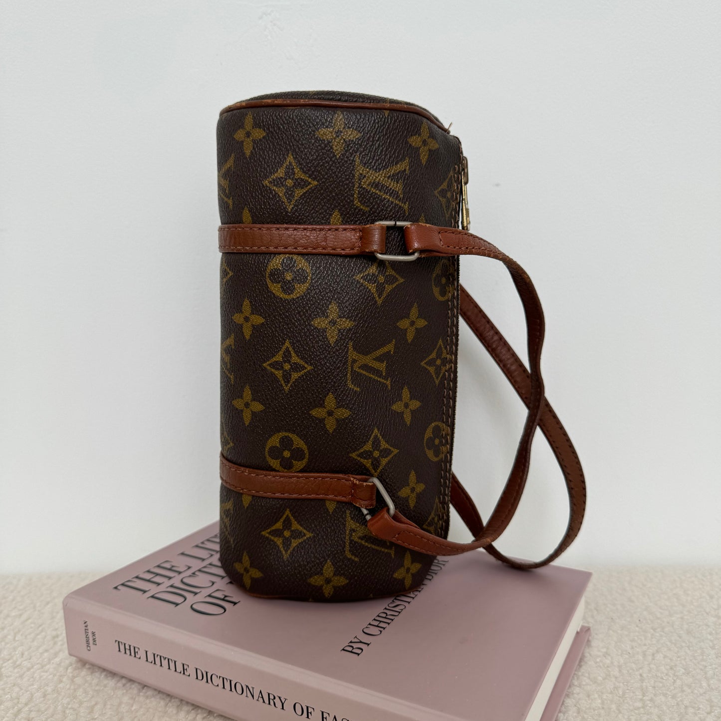 Louis Vuitton Papillon 22