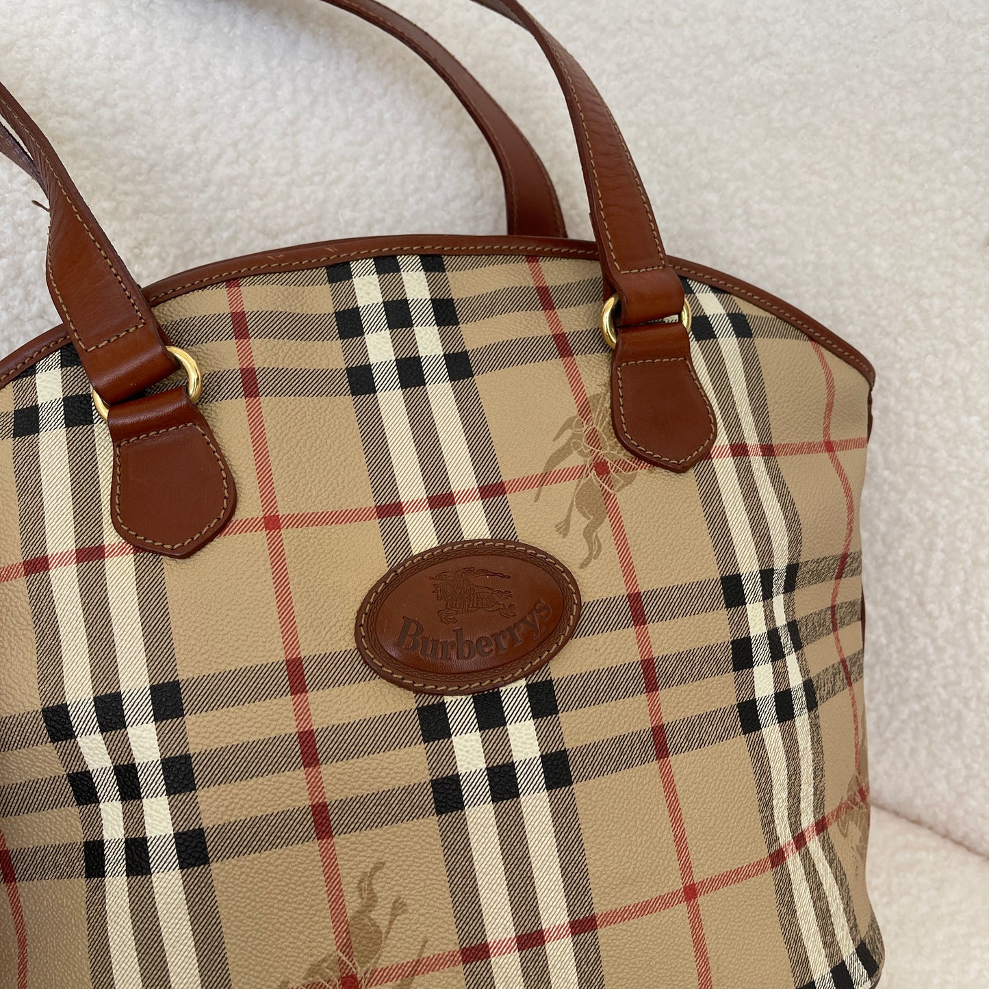 Burberry Check Tote in Beige