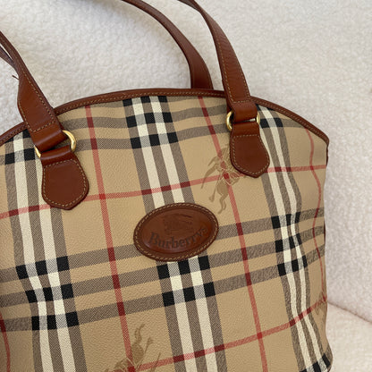 Burberry Check Tote in Beige