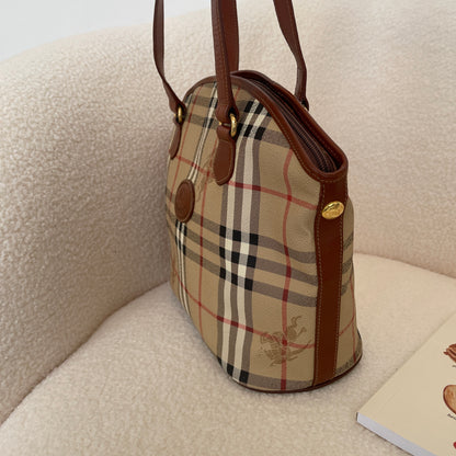 Burberry Check Tote in Beige