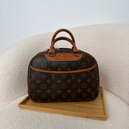 Louis Vuitton Deauville