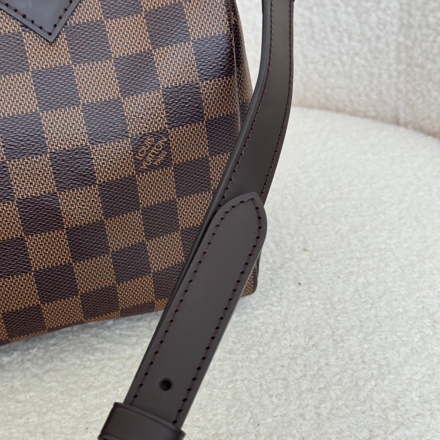 Louis Vuitton Damier Speedy 25