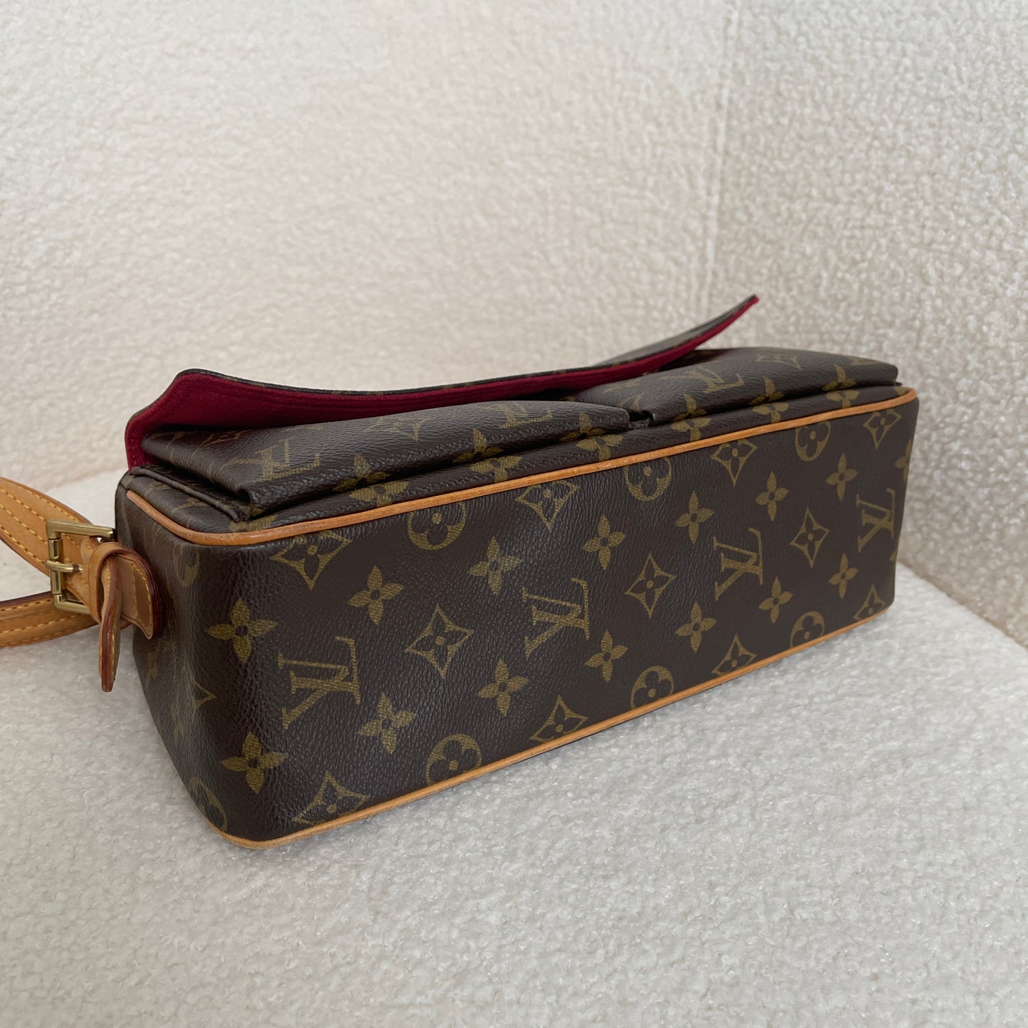 Louis Vuitton Monogram Viva Cite MM