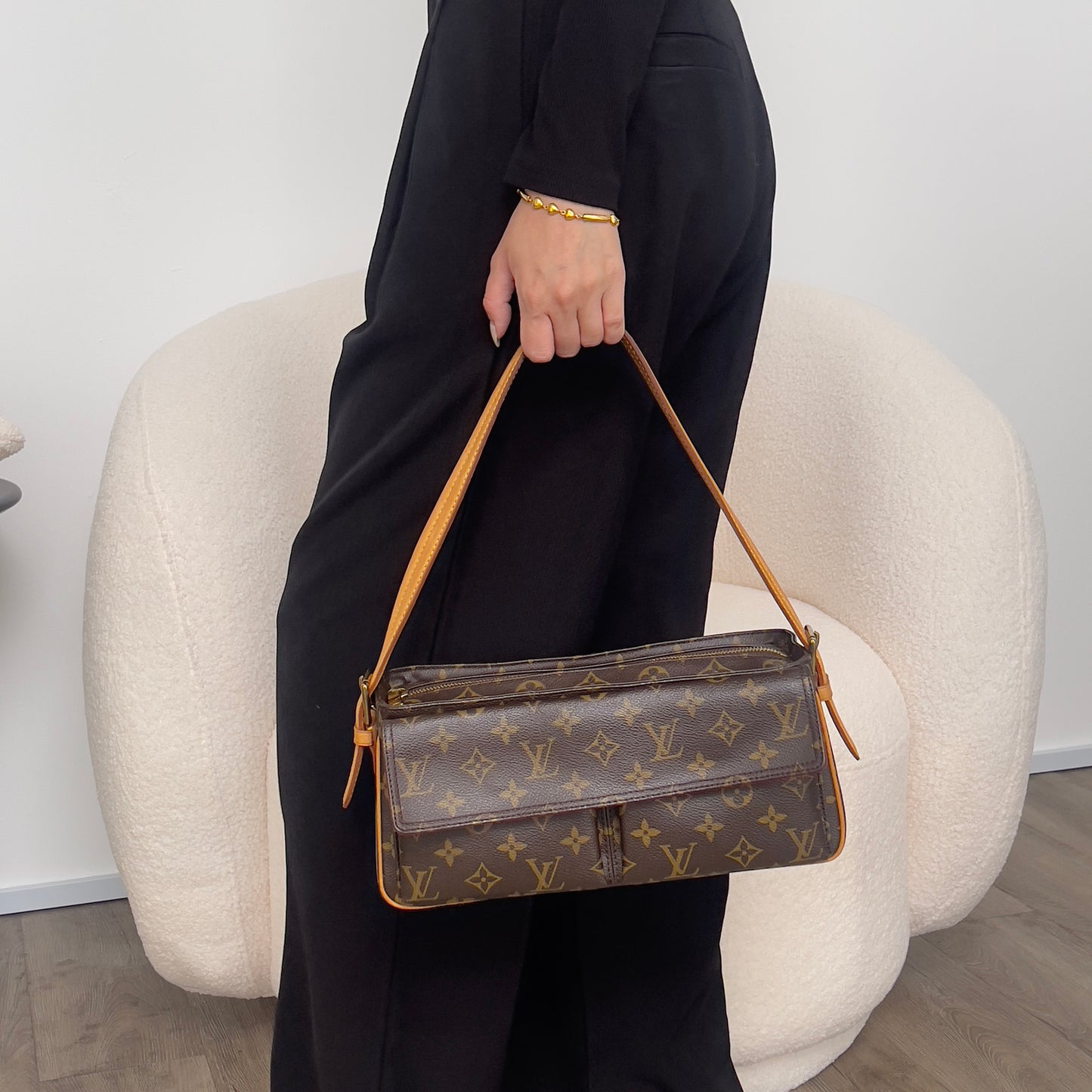 Louis Vuitton Monogram Viva Cite MM