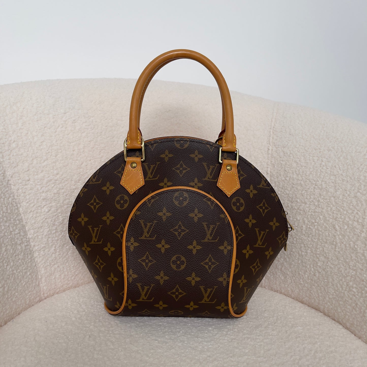 Louis Vuitton Ellipse PM