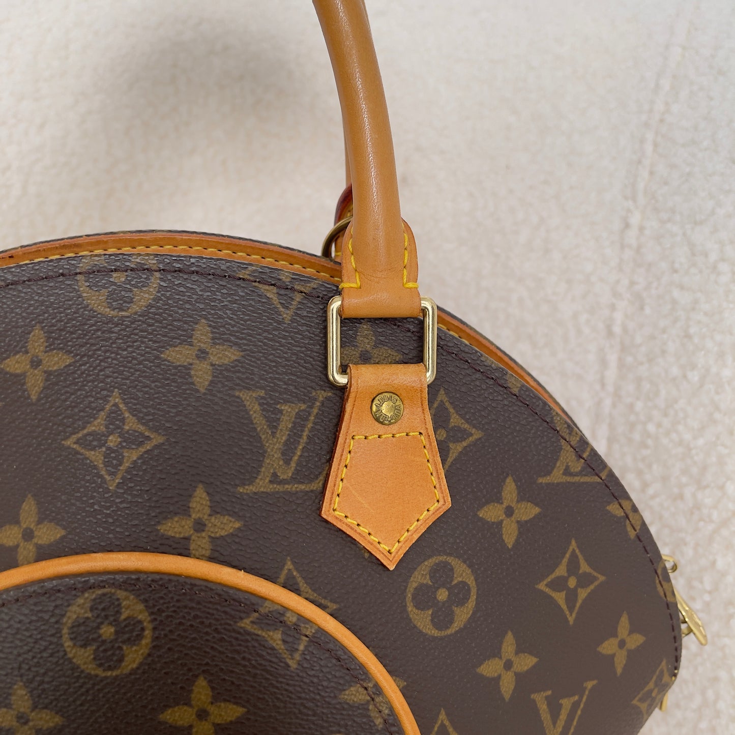 Louis Vuitton Ellipse PM