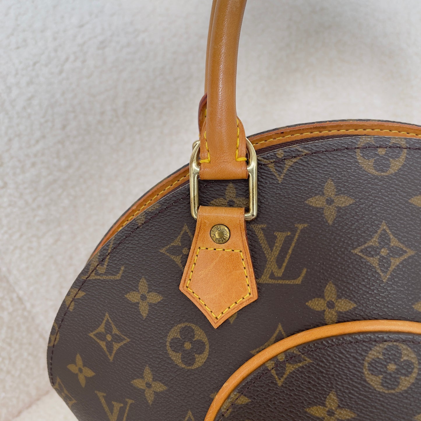 Louis Vuitton Ellipse PM