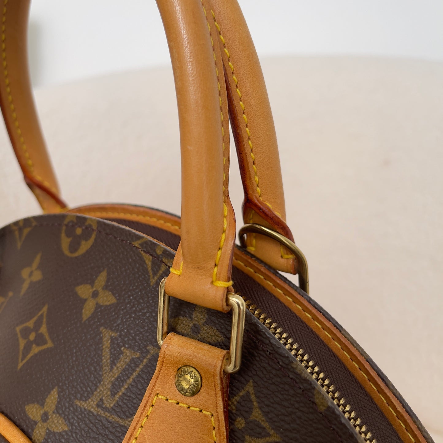 Louis Vuitton Ellipse PM