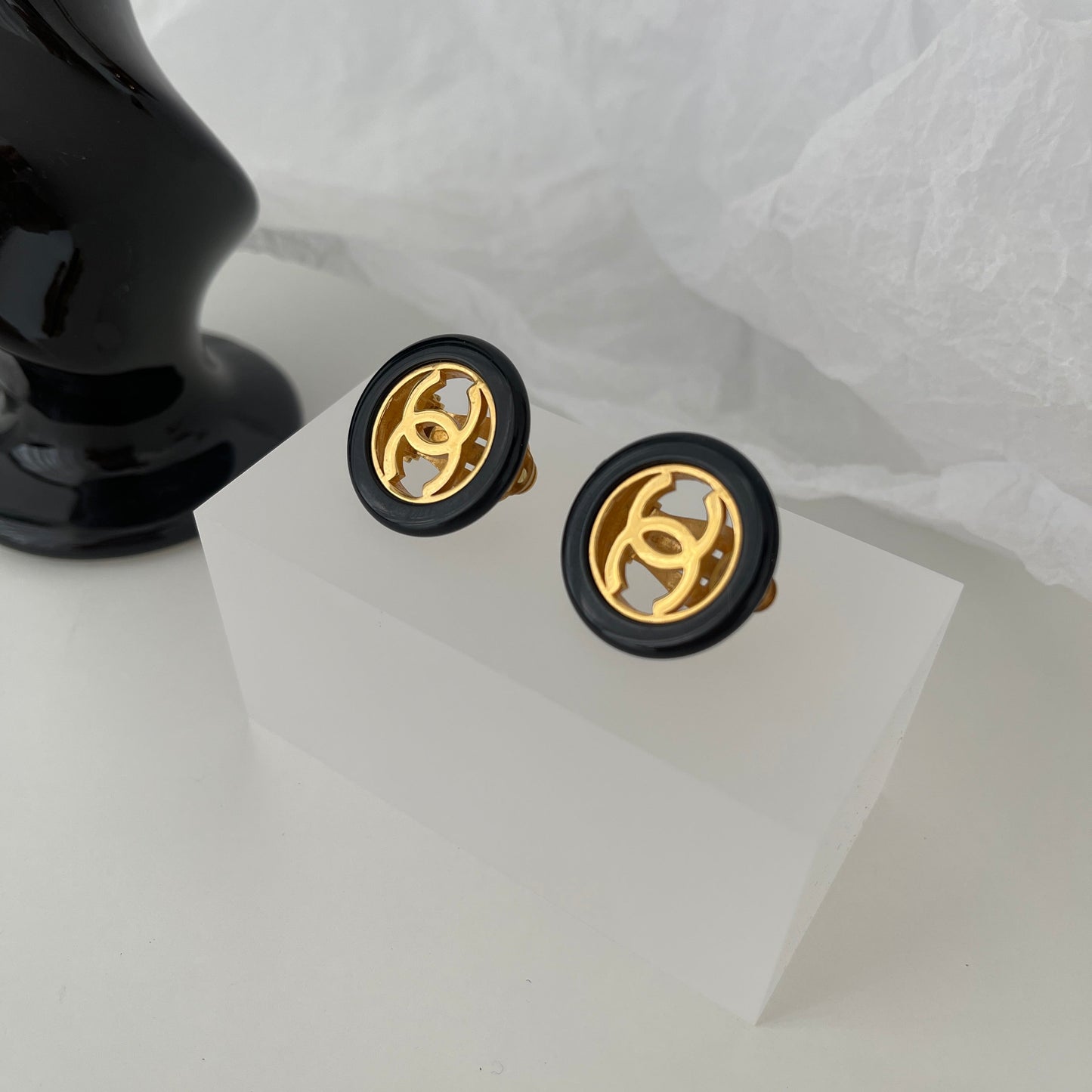 Chanel Vintage CC Earrings - Leluxe Vintage Sdn. Bhd.
