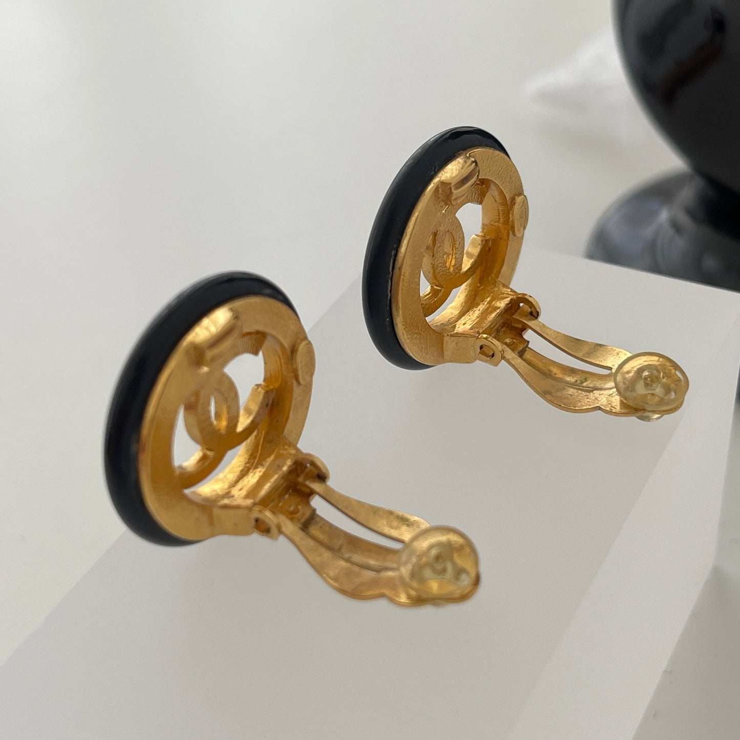 Chanel Vintage CC Earrings - Leluxe Vintage Sdn. Bhd.