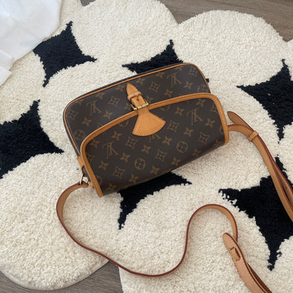 Louis Vuitton Sologne