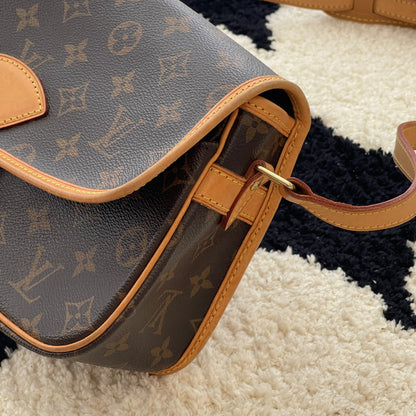 Louis Vuitton Sologne