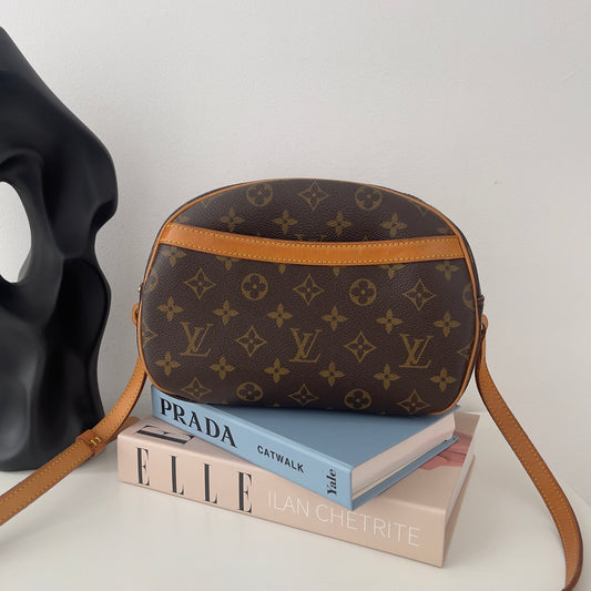 Louis Vuitton Monogram Blois