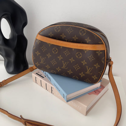 Louis Vuitton Monogram Blois