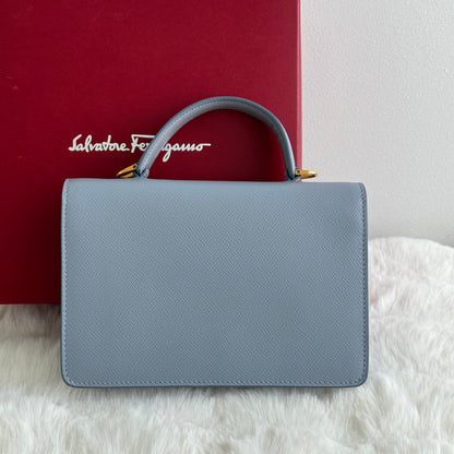 Ferragamo Handcarry bag