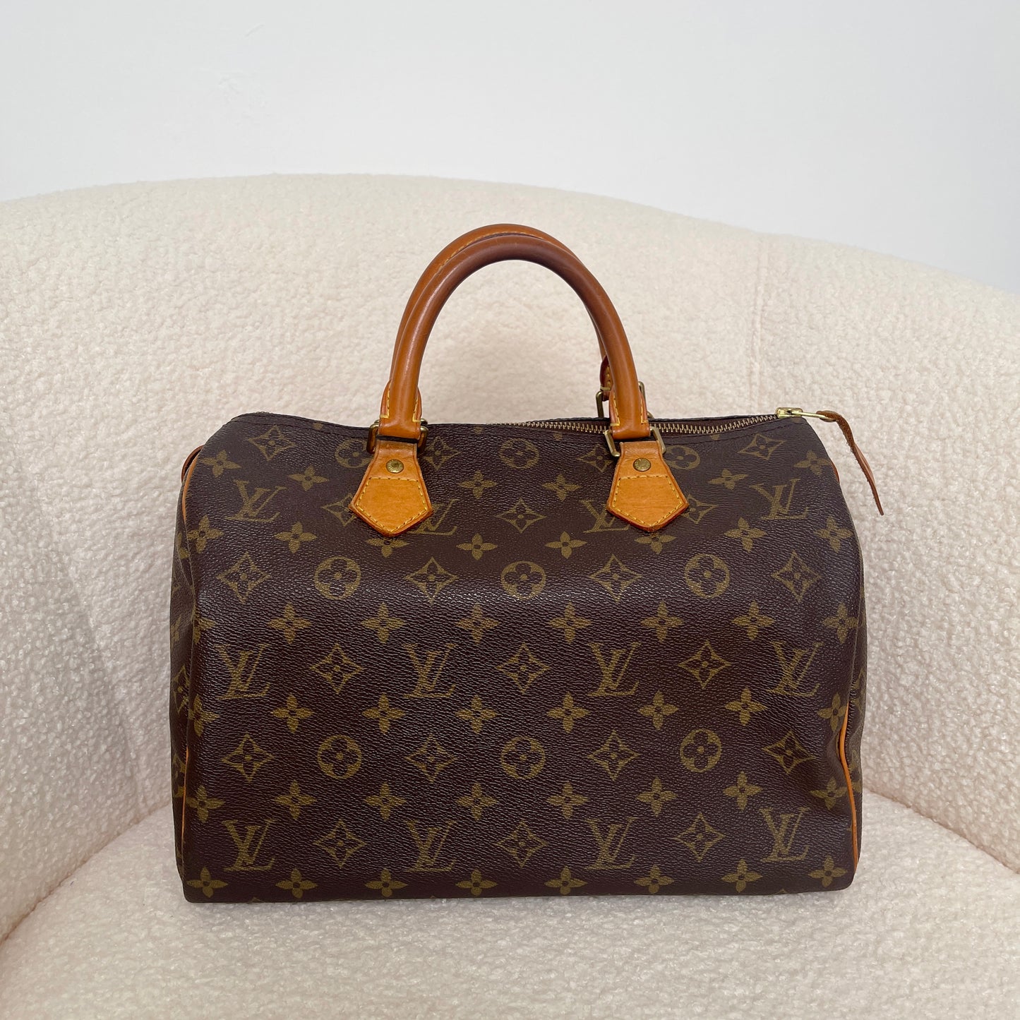 Louis Vuitton Speedy 30