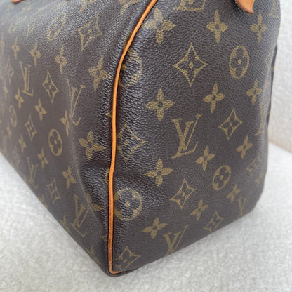 Louis Vuitton Speedy 30