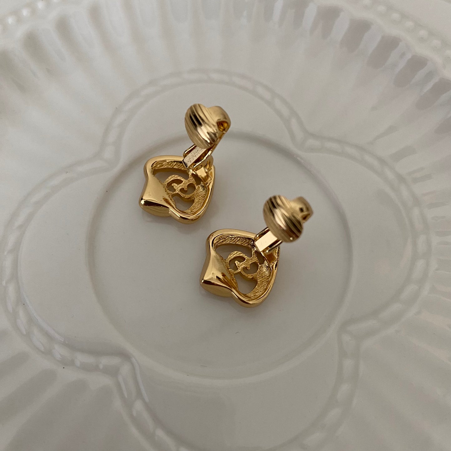 Dior Heart Shape Earclip