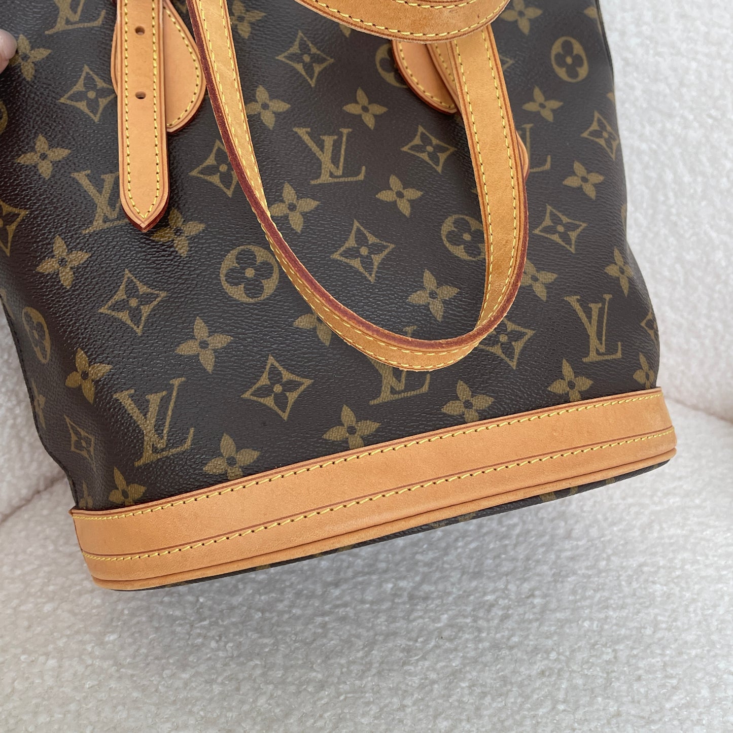 Louis Vuitton Bucket PM