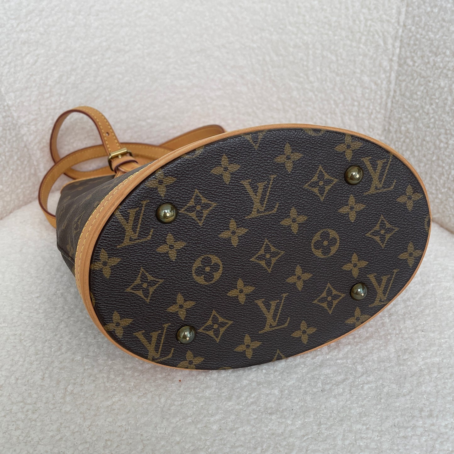 Louis Vuitton Bucket PM