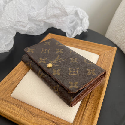 Louis Vuitton Porte Monnaie Billets Tresor Wallet Monogram