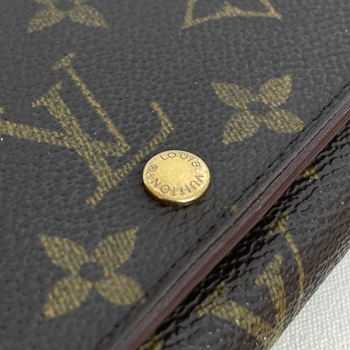 Louis Vuitton Porte Monnaie Billets Tresor Wallet Monogram