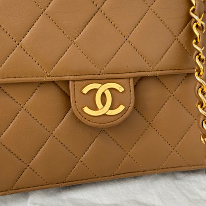 Chanel Vintage Flap Beige