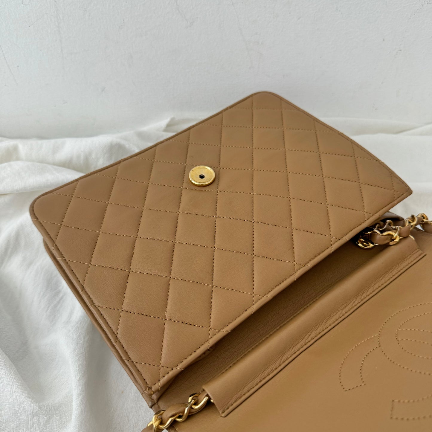 Chanel Vintage Flap Beige