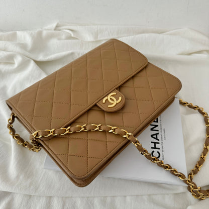 Chanel Vintage Flap Beige