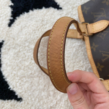 Louis Vuitton Monogram Batignolles